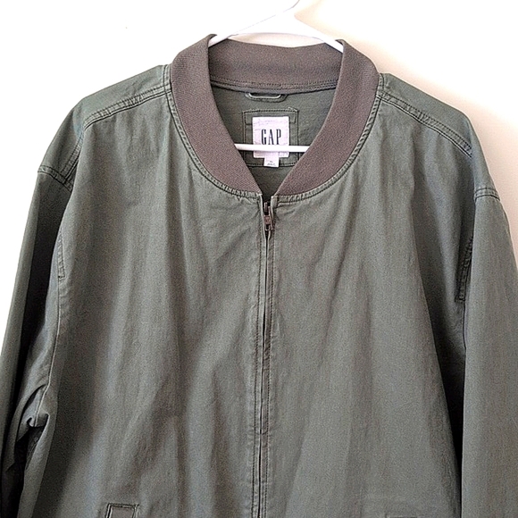 GAP Mens XL Zip Up Bomber Jacket Green Preppy Casual Contemporary Minimalist - Picture 3 of 8
